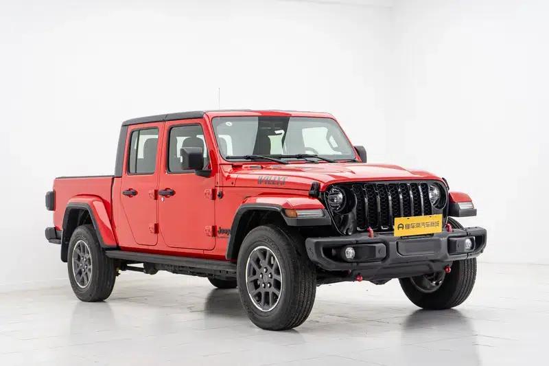 Gladiator 2022 3.6L First Edition — миниатюра 3