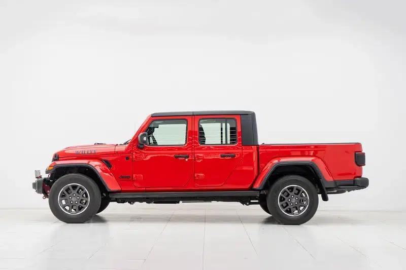 Gladiator 2022 3.6L First Edition — миниатюра 4