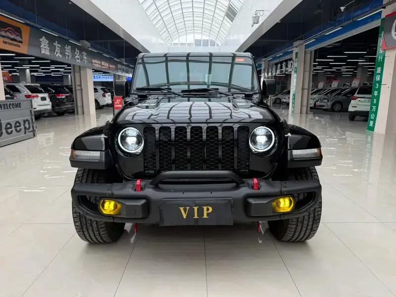 Gladiator 2022 3.6L First Edition — миниатюра 2