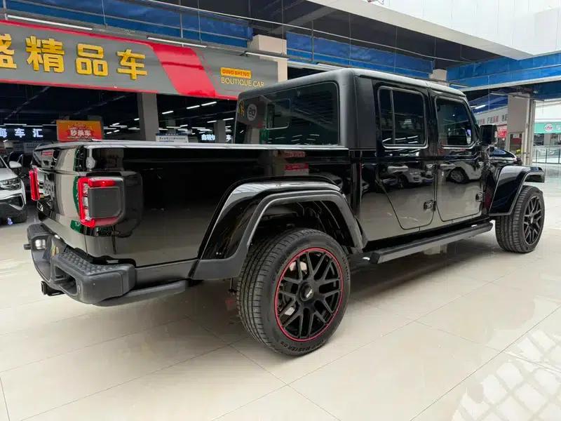 Gladiator 2022 3.6L First Edition — миниатюра 5