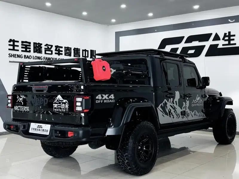 Gladiator 2022 3.6L First Edition — миниатюра 5