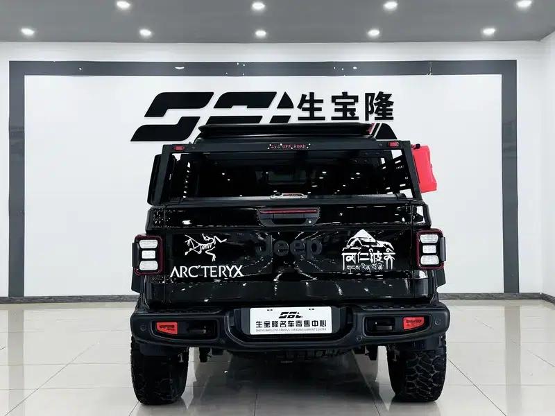 Gladiator 2022 3.6L First Edition — миниатюра 10