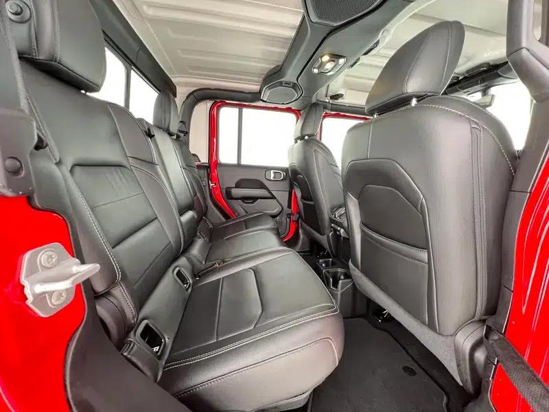 Gladiator 2022 3.6L First Edition — миниатюра 26
