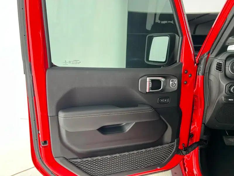 Gladiator 2022 3.6L First Edition — миниатюра 27