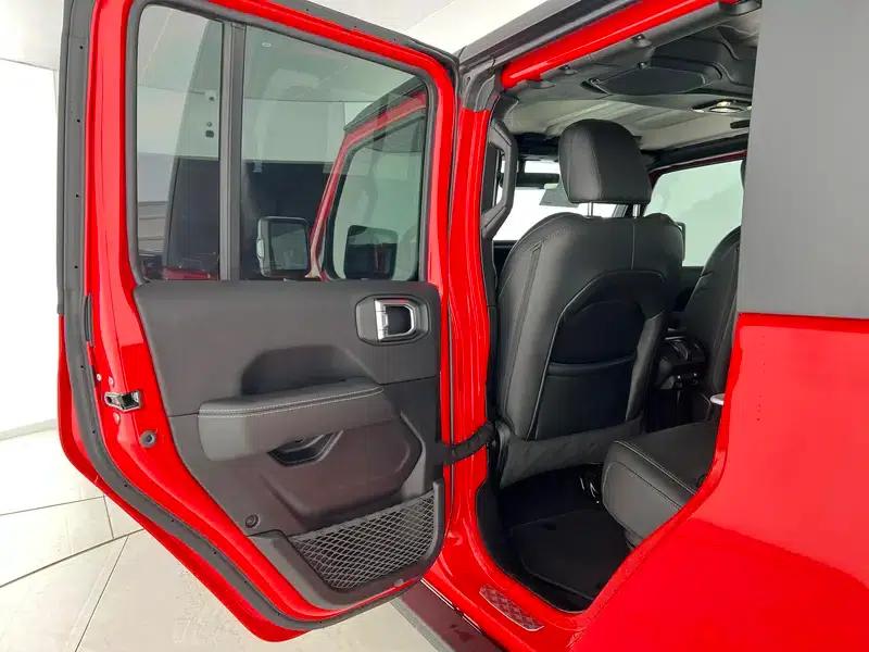 Gladiator 2022 3.6L First Edition — миниатюра 28