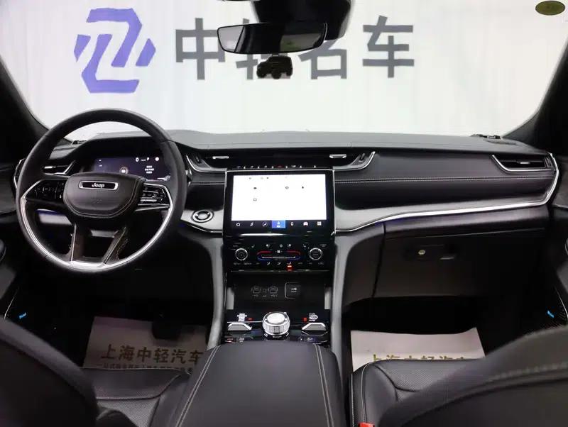 2023 Jeep Grand Cherokee 4xe (Imported) 2.0T Peak Edition — миниатюра 18