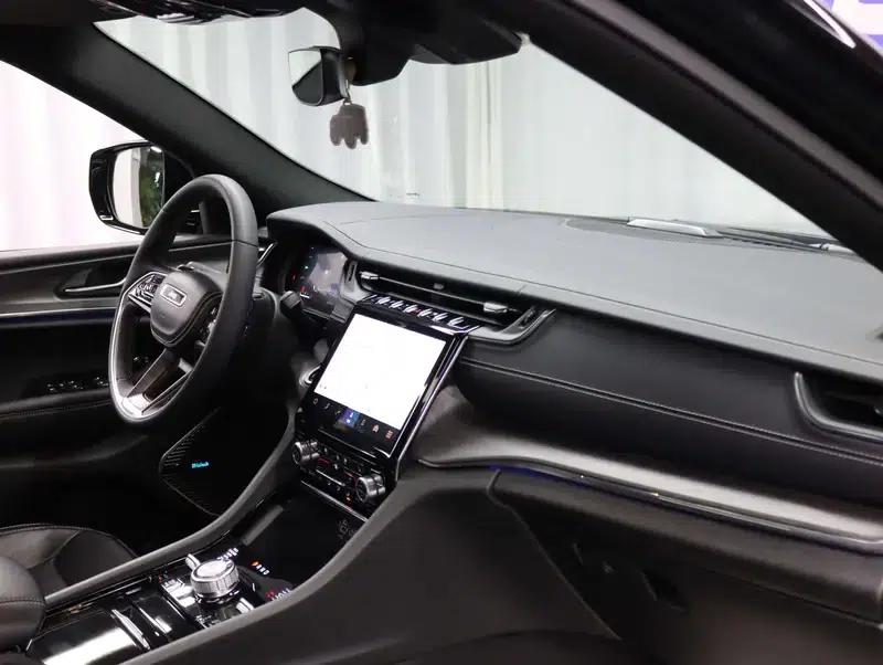 2023 Jeep Grand Cherokee 4xe (Imported) 2.0T Peak Edition — миниатюра 24