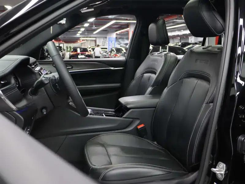 2023 Jeep Grand Cherokee 4xe (Imported) 2.0T Peak Edition — миниатюра 31