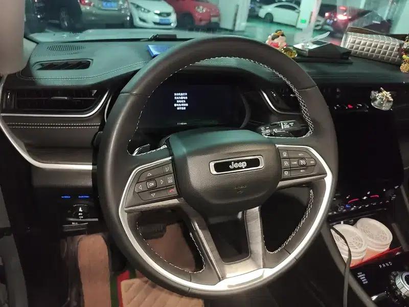 2024 Jeep Grand Cherokee 4xe (Imported) 2.0T Peak Edition — миниатюра 11