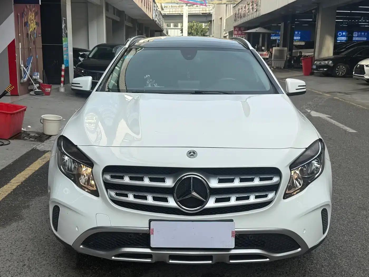 2018 Mercedes-Benz GLA 200 Dynamic — миниатюра 2