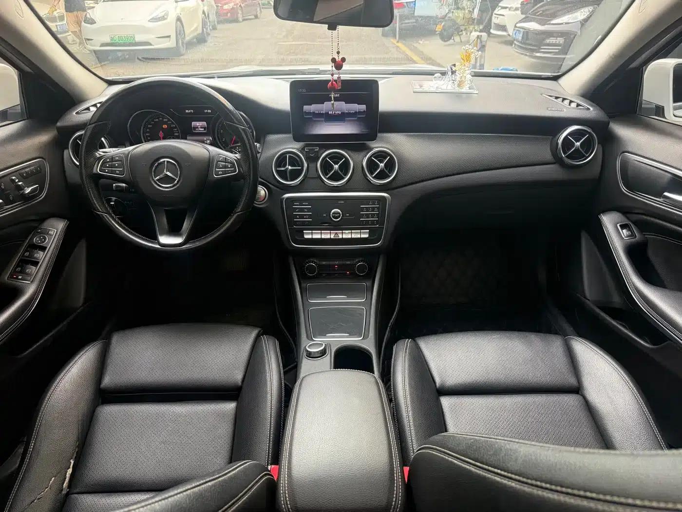 2018 Mercedes-Benz GLA 200 Dynamic — миниатюра 12