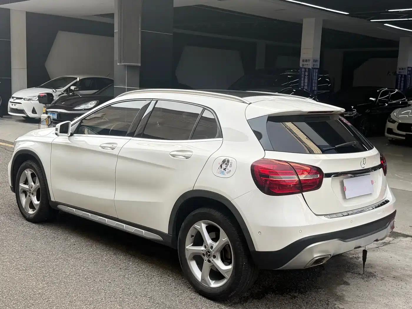 2018 Mercedes-Benz GLA 200 Dynamic — миниатюра 5