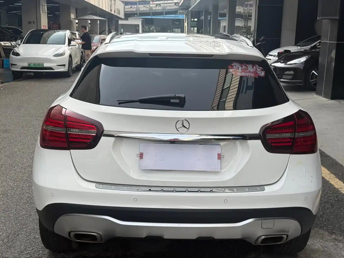 2018 Mercedes-Benz GLA 200 Dynamic — миниатюра 6