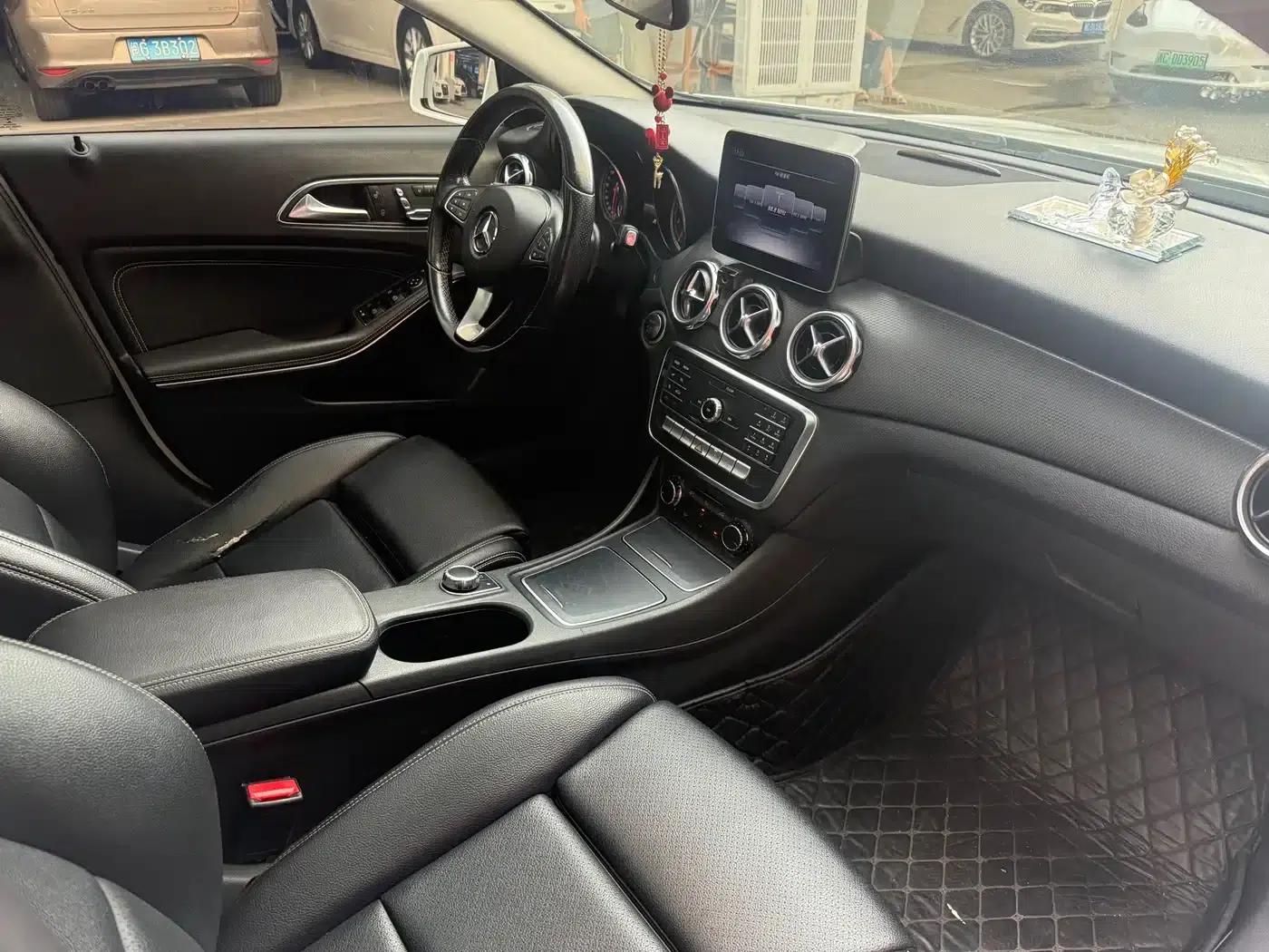 2018 Mercedes-Benz GLA 200 Dynamic — миниатюра 10