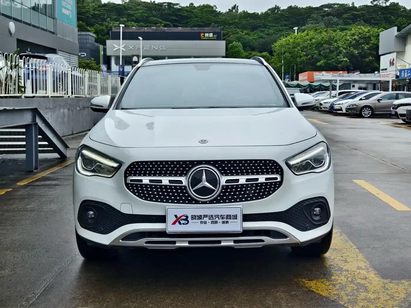 2020 Mercedes-Benz GLA 200 — миниатюра 2