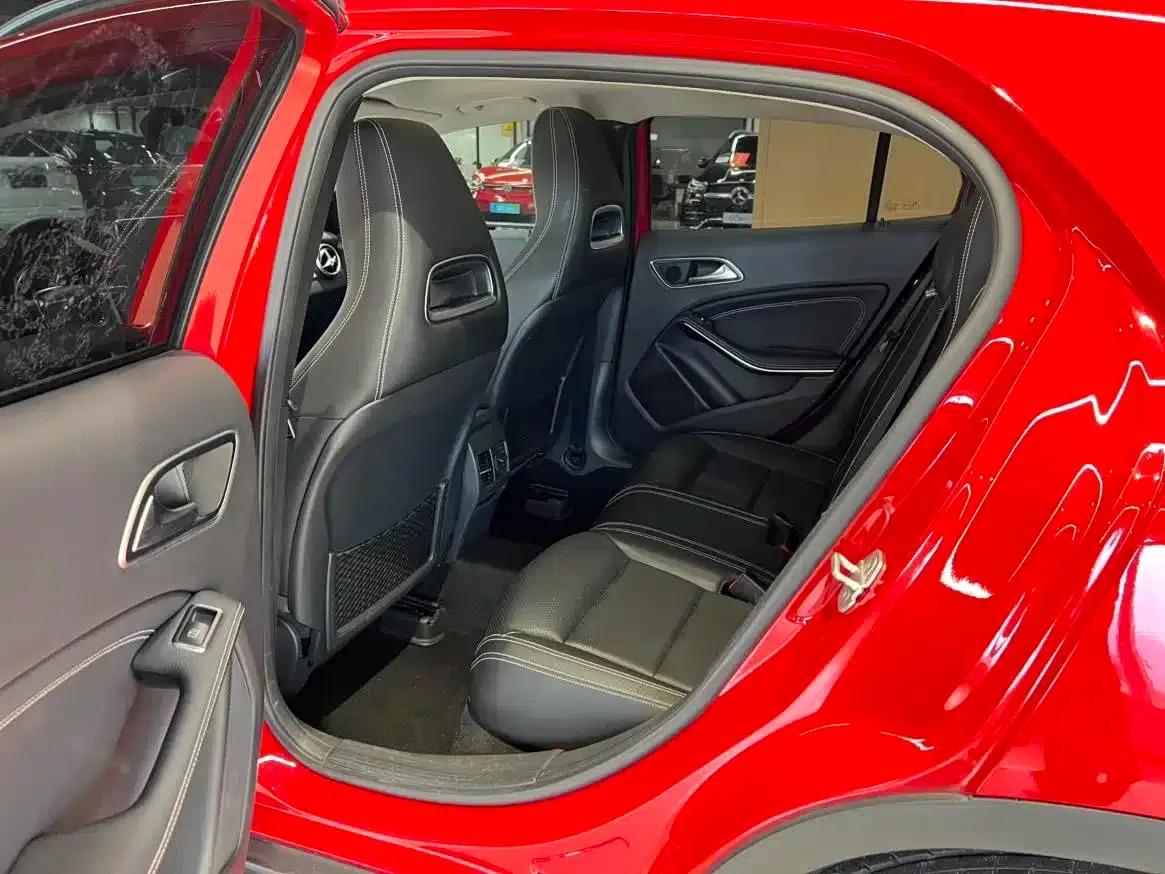 2016 Mercedes-Benz GLA 200 Fashion Edition — миниатюра 10