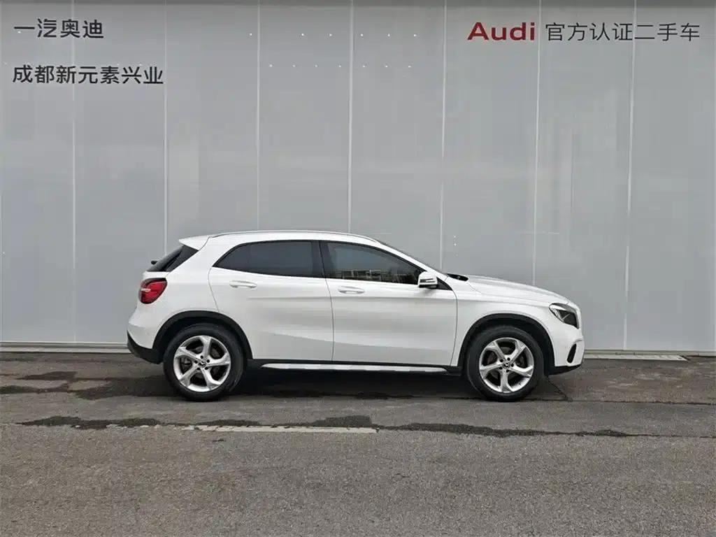 2019 Mercedes-Benz GLA 200 Dynamic — миниатюра 3