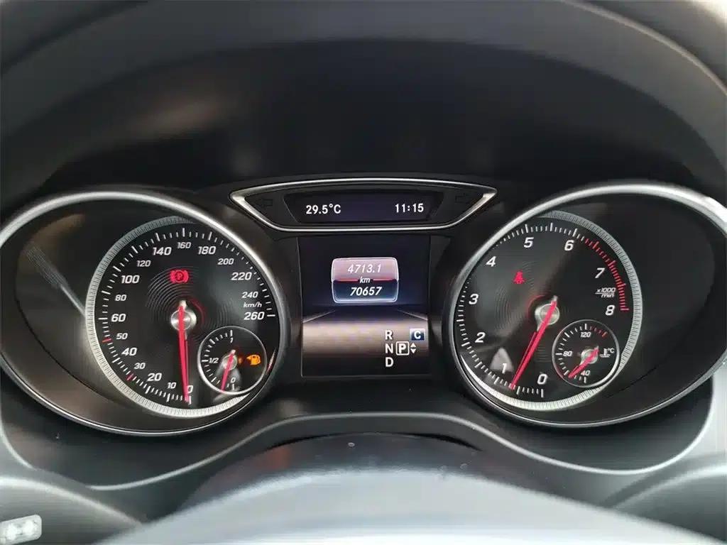 2019 Mercedes-Benz GLA 200 Dynamic — миниатюра 10
