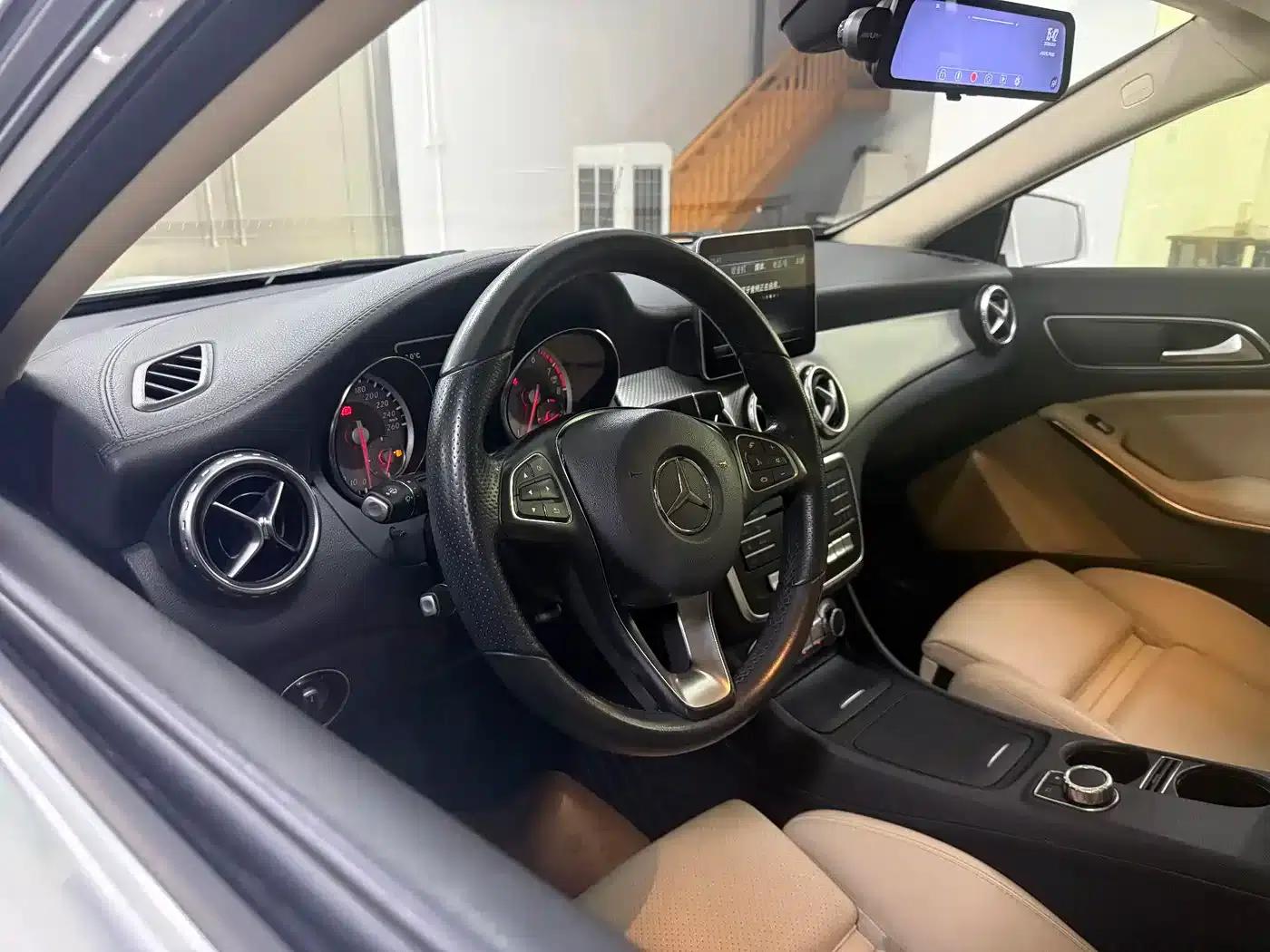 2016 Mercedes-Benz GLA 200 Fashion Edition — миниатюра 9