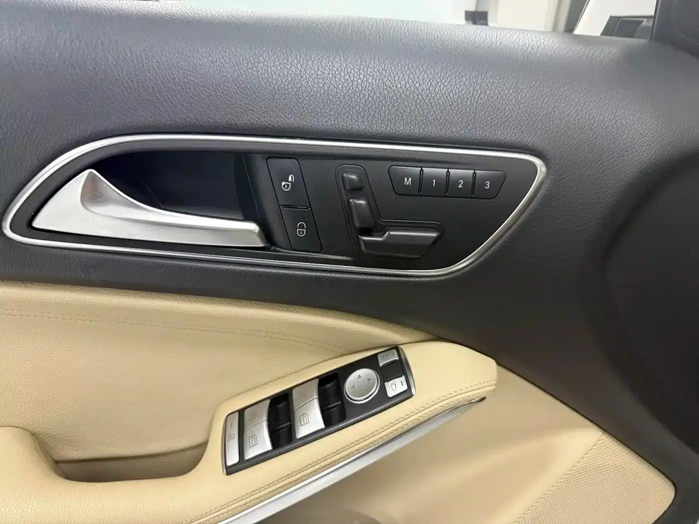 2016 Mercedes-Benz GLA 200 Fashion Edition — миниатюра 10