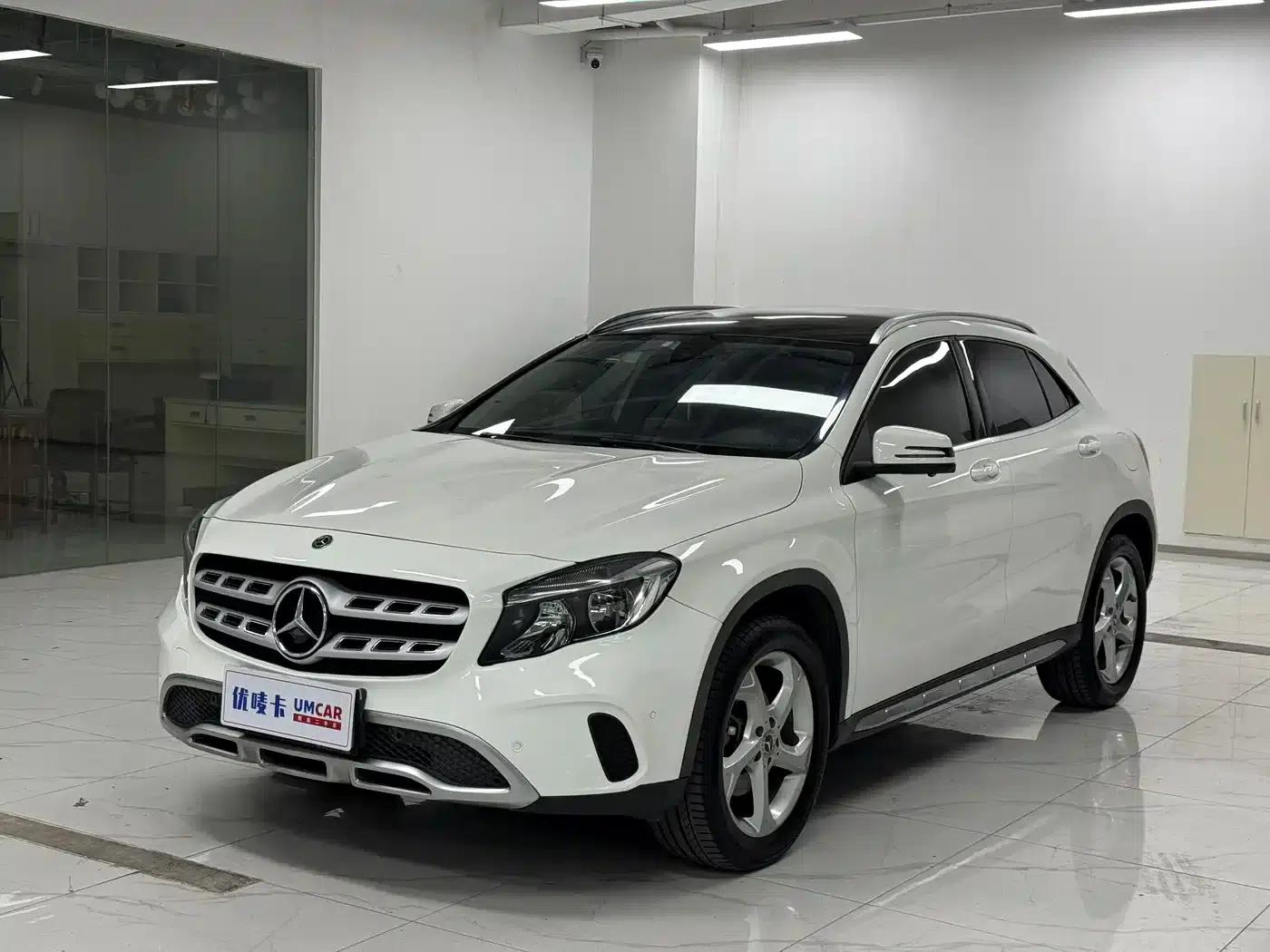 2019 Mercedes-Benz GLA 200 Dynamic — миниатюра 1