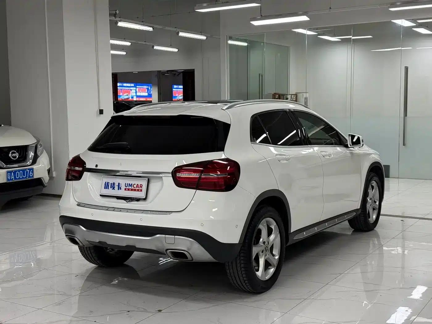 2019 Mercedes-Benz GLA 200 Dynamic — миниатюра 6