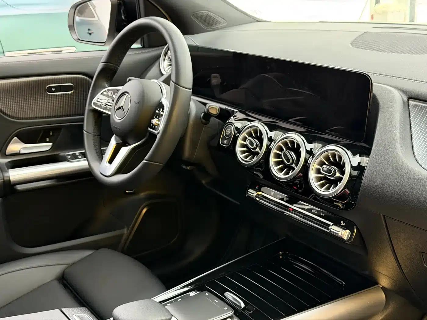 2022 Mercedes-Benz GLA 220 4MATIC — миниатюра 8