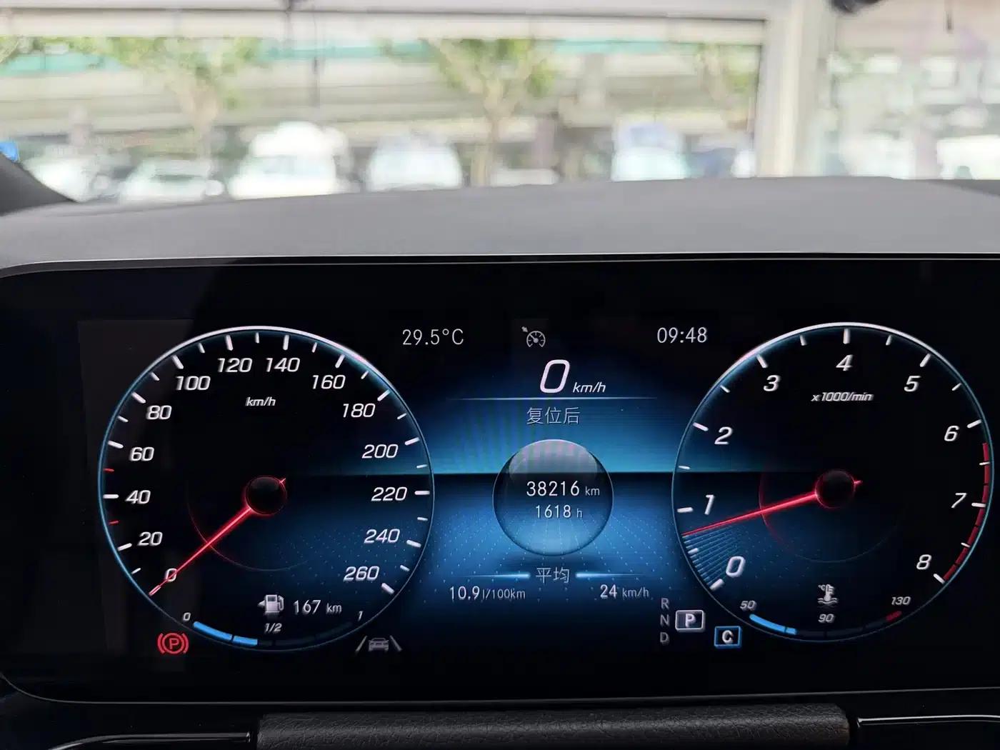 2022 Mercedes-Benz GLA 220 4MATIC — миниатюра 10