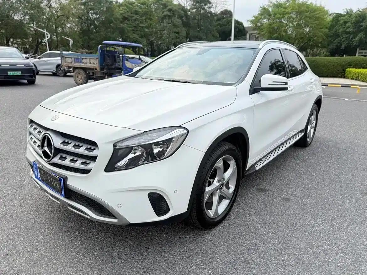 2017 Mercedes-Benz GLA 200 Dynamic — миниатюра 1