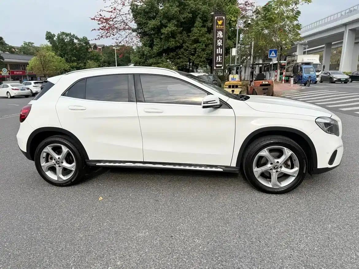 2017 Mercedes-Benz GLA 200 Dynamic — миниатюра 4