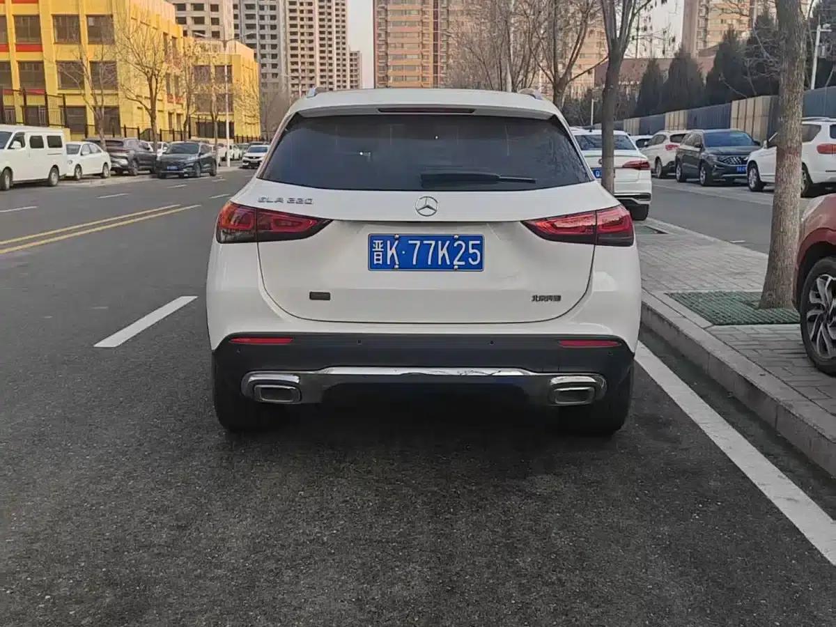 2022 Mercedes-Benz GLA 220 — миниатюра 3
