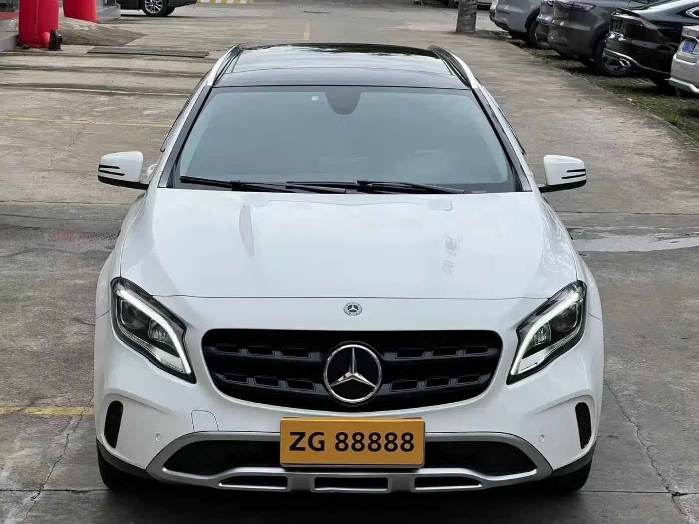 2017 Mercedes-Benz GLA 200 Fashion Edition — миниатюра 2