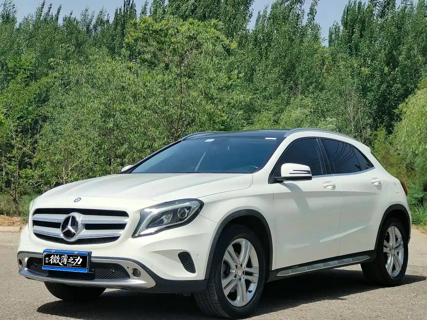 2015 Mercedes-Benz GLA 200 Dynamic — миниатюра 1