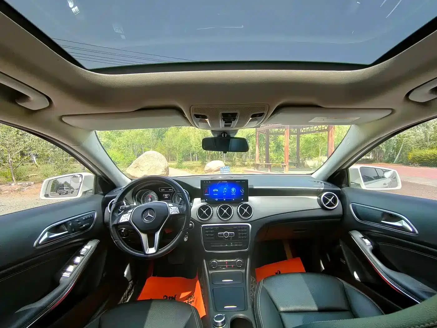 2015 Mercedes-Benz GLA 200 Dynamic — миниатюра 5