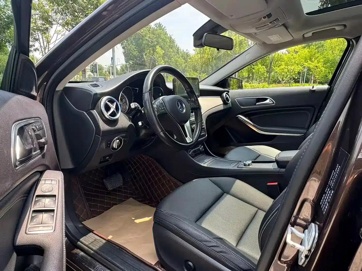 2015 Mercedes-Benz GLA 200 Dynamic — миниатюра 6