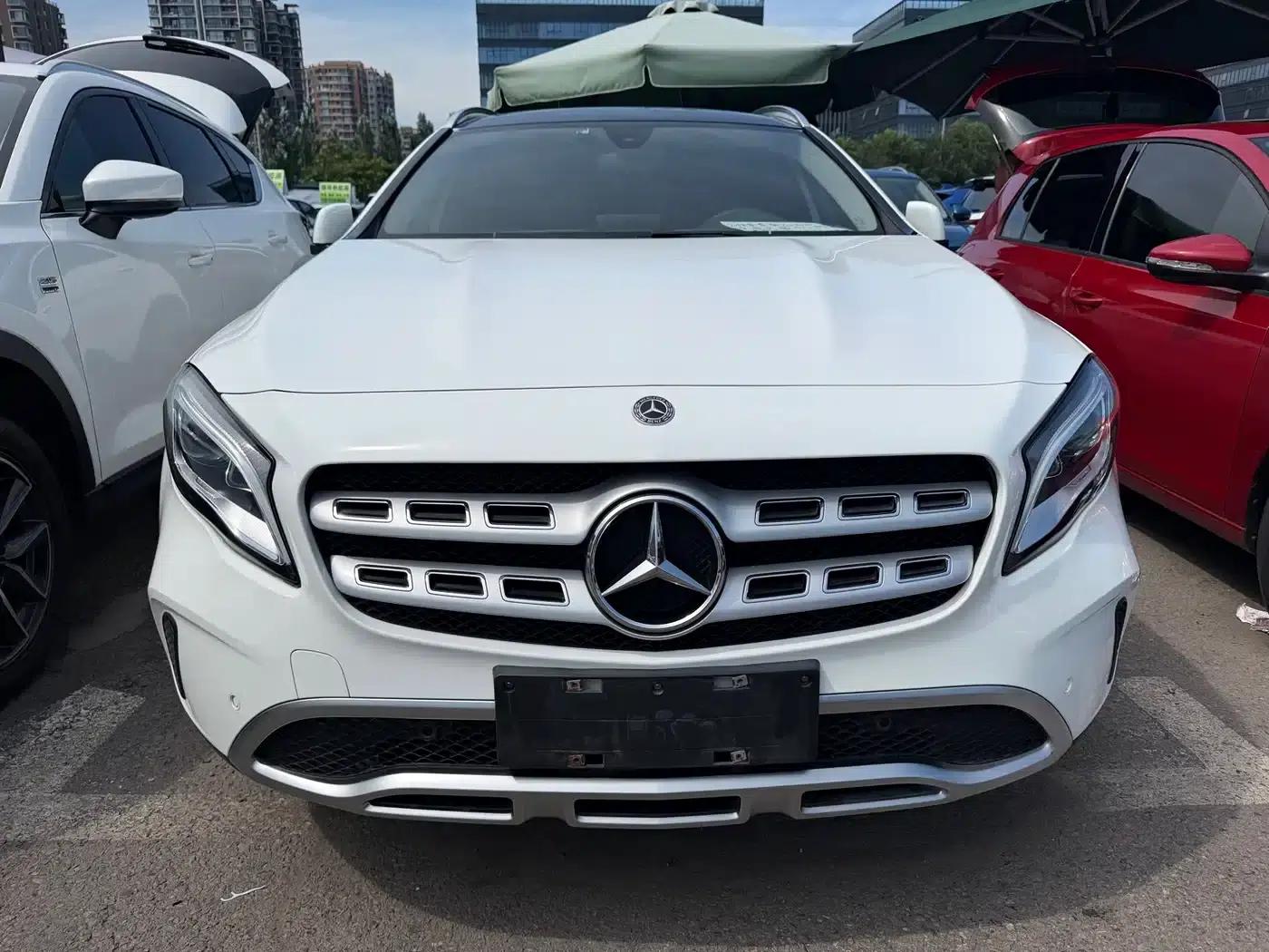 2018 Mercedes-Benz GLA 200 Fashion Edition — миниатюра 2