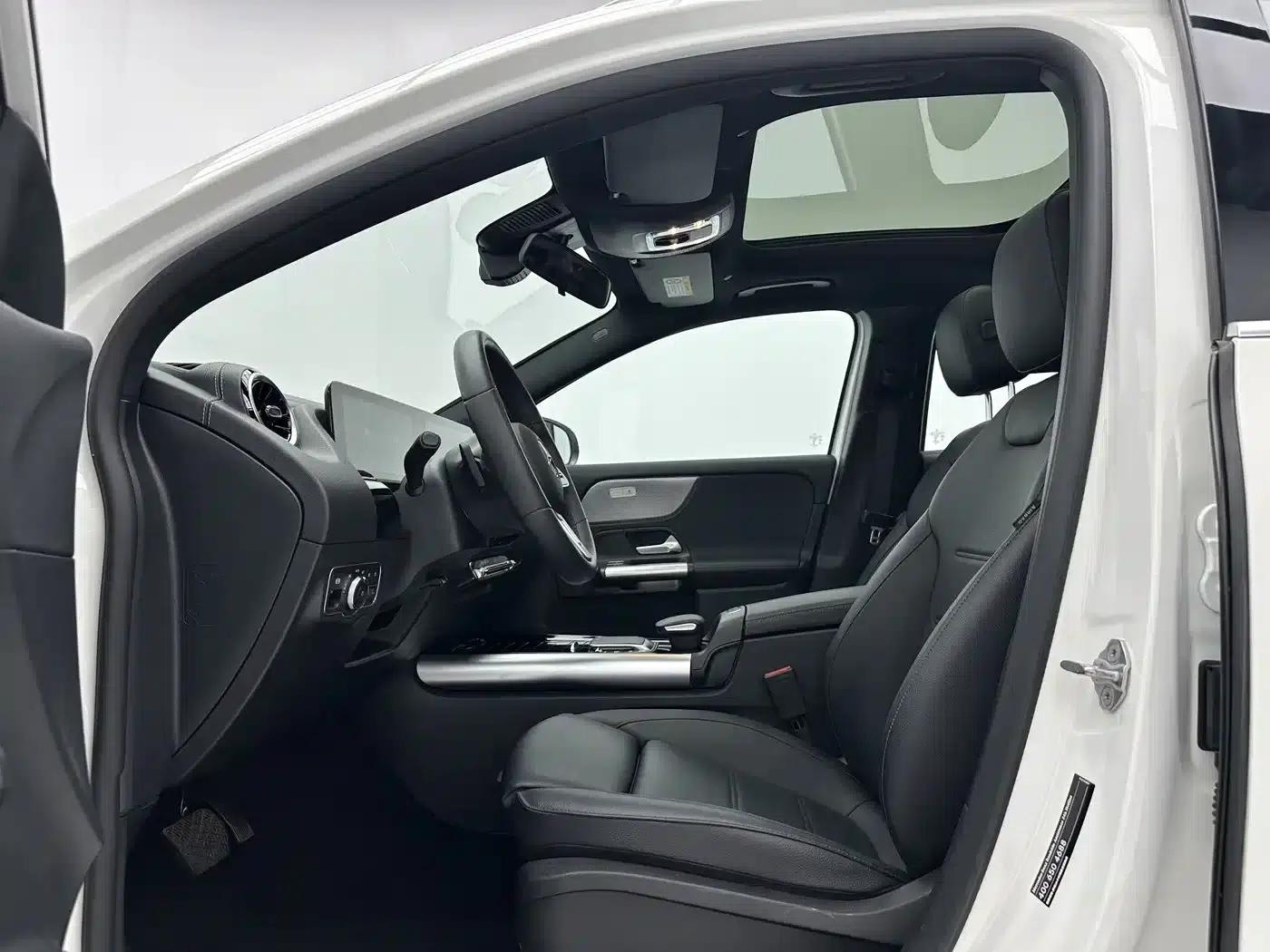 2022 Mercedes-Benz GLA Facelift GLA 180 — миниатюра 5