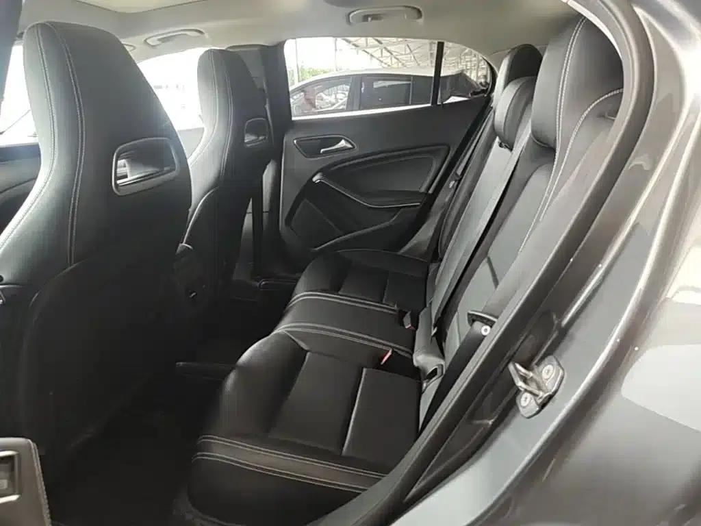 2019 Mercedes-Benz GLA 200 Fashion Edition — миниатюра 17