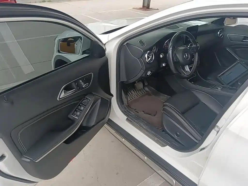 2018 Mercedes-Benz GLA 200 Dynamic — миниатюра 16
