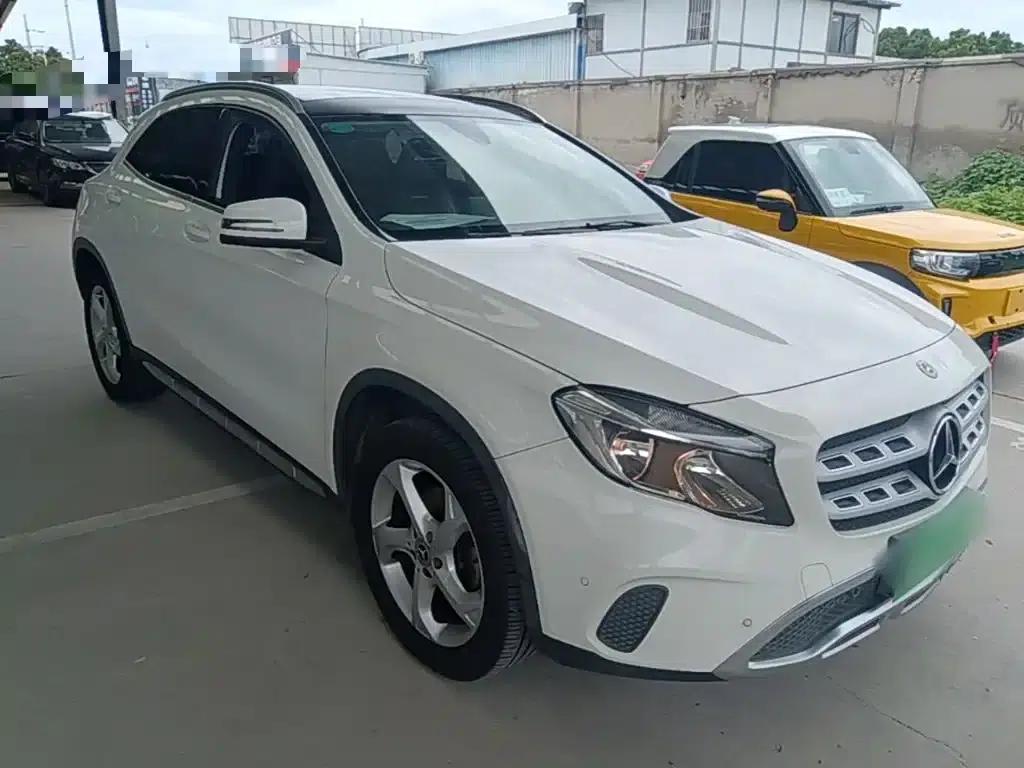 2018 Mercedes-Benz GLA 200 Dynamic — миниатюра 4
