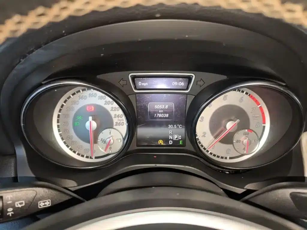 2015 Mercedes-Benz GLA 200 Dynamic — миниатюра 12