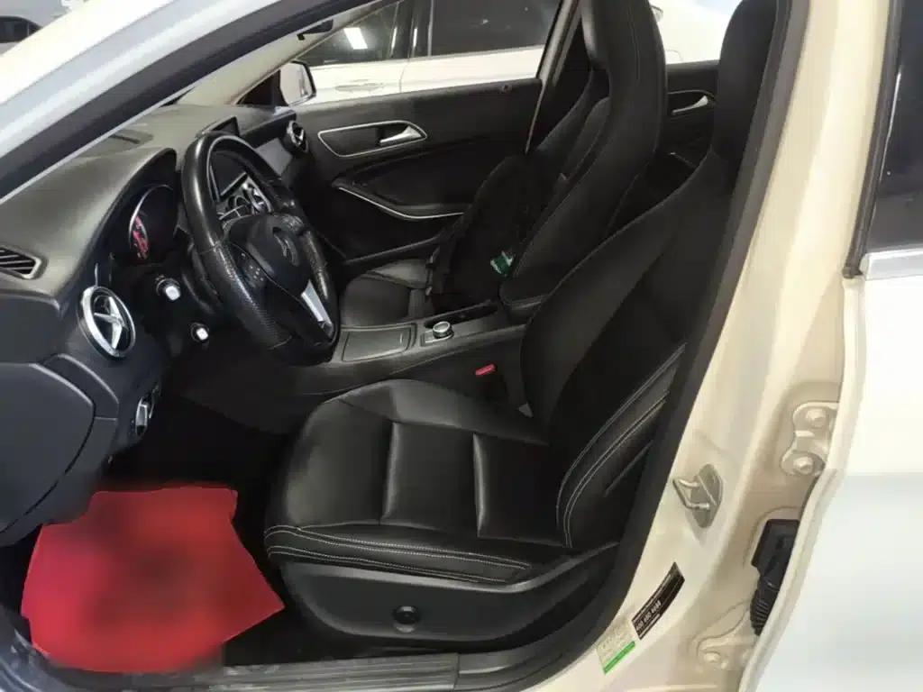 2015 Mercedes-Benz GLA 200 Dynamic — миниатюра 15