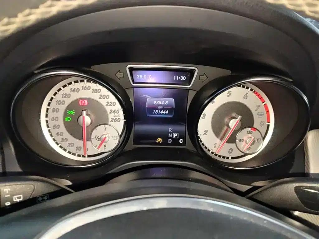 2016 Mercedes-Benz GLA 200 Dynamic — миниатюра 12