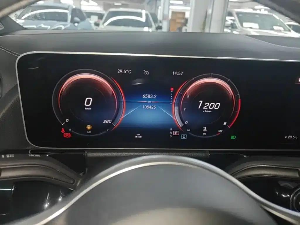 2020 Mercedes-Benz GLA 200 — миниатюра 12