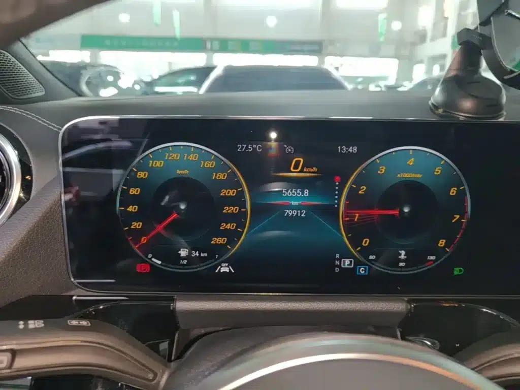 Mercedes-Benz GLA 2022 Facelift - GLA 200 — миниатюра 12
