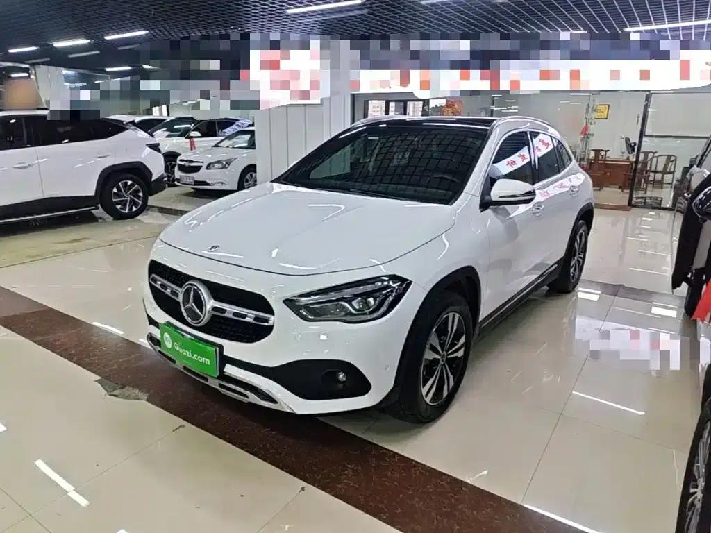 2020 Mercedes-Benz GLA 180 — миниатюра 2