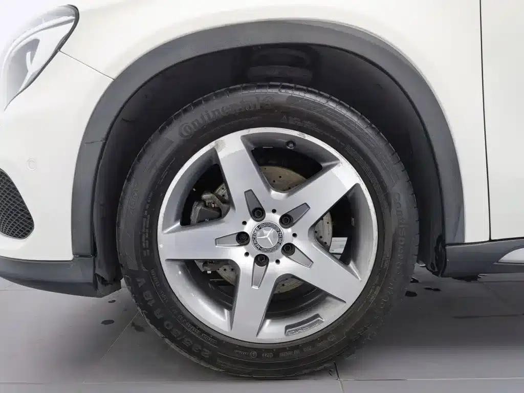 Imported Mercedes-Benz GLA 2015 GLA 260 4MATIC — миниатюра 17