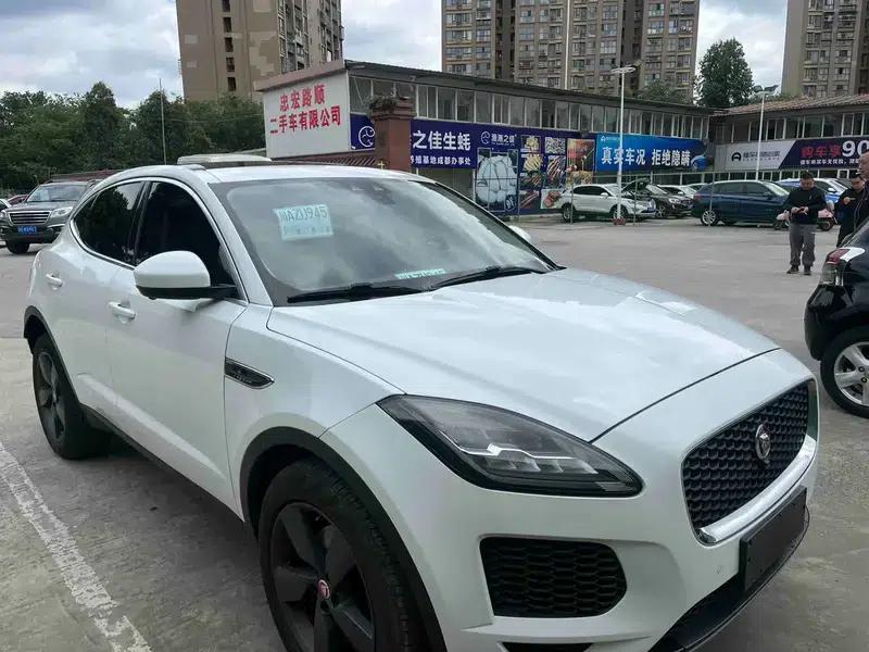 Jaguar E-PACE 2018 P200 First Edition Limited Edition (China VI Emission Standard) — миниатюра 3