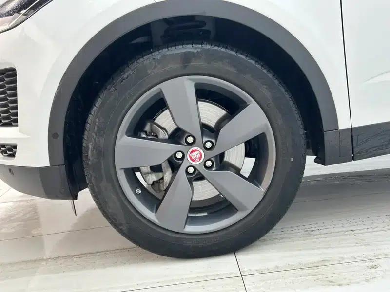 Jaguar E-PACE 2018 P200 First Edition Limited Edition (China VI Emission Standard) — миниатюра 15