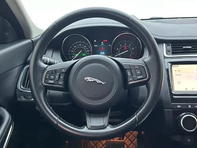Jaguar E-PACE 2018 P200 First Edition Limited Edition (China VI Emission Standard) — миниатюра 25